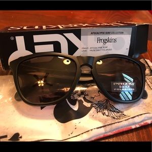 Oakley Frogskins Men’s Sunglasses